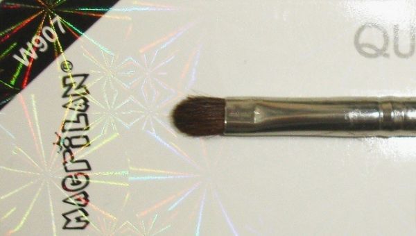 Pincel de precisão para sombra Macrilan Professional